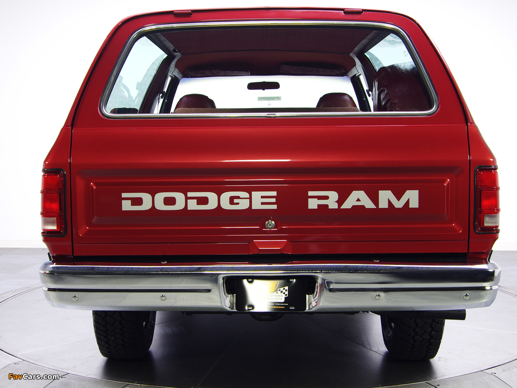 Dodge Ramcharger 1988 wallpapers (1024 x 768)
