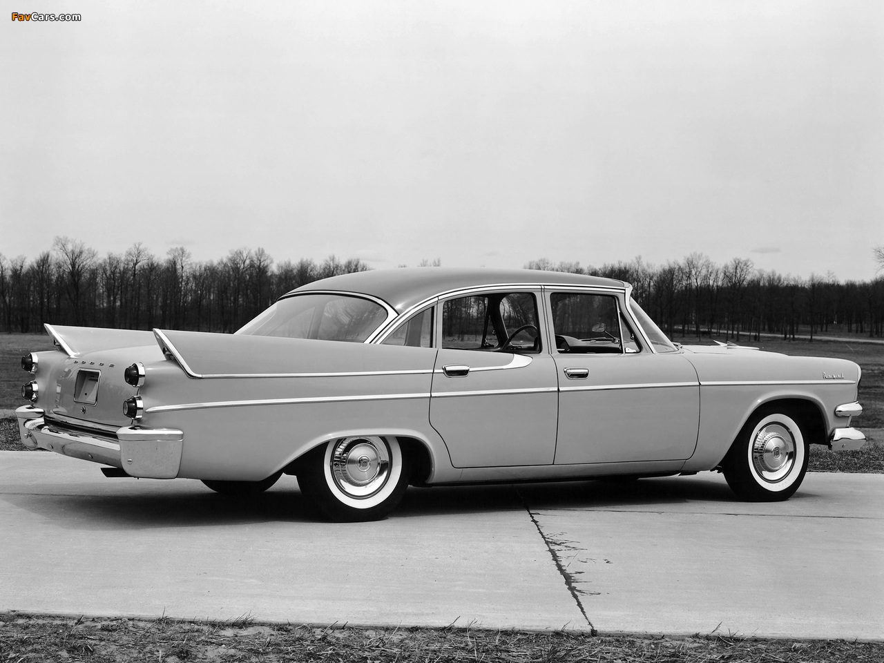 Dodge Royal Sedan 1957 wallpapers (1280 x 960)