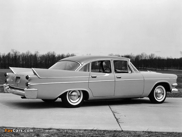 Dodge Royal Sedan 1957 wallpapers (640 x 480)
