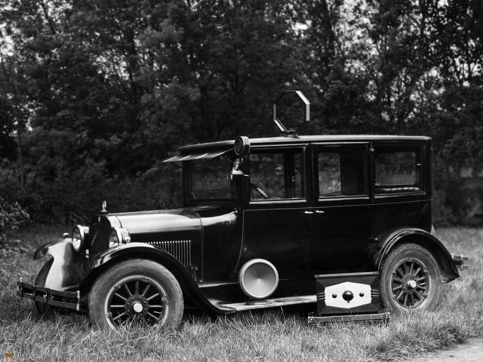 Dodge Series 116 Special Sedan 1925 photos (1600 x 1200)