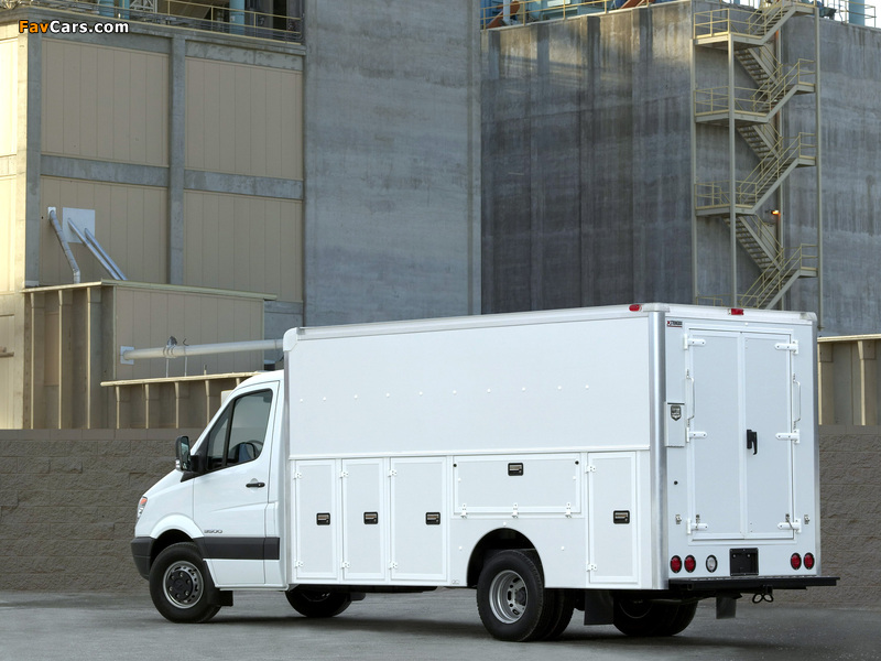 Images of Dodge Sprinter Chassis Cab 2006–09 (800 x 600)