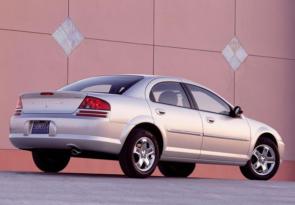 Photos of Dodge Stratus 2000–04