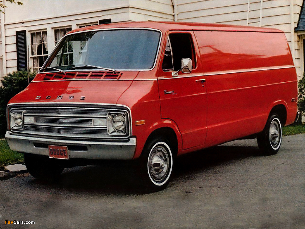 Images of Dodge Tradesman Maxivan 1977 (1024 x 768)