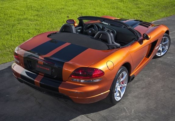 Dodge Viper SRT10 Roadster 2008–10 images