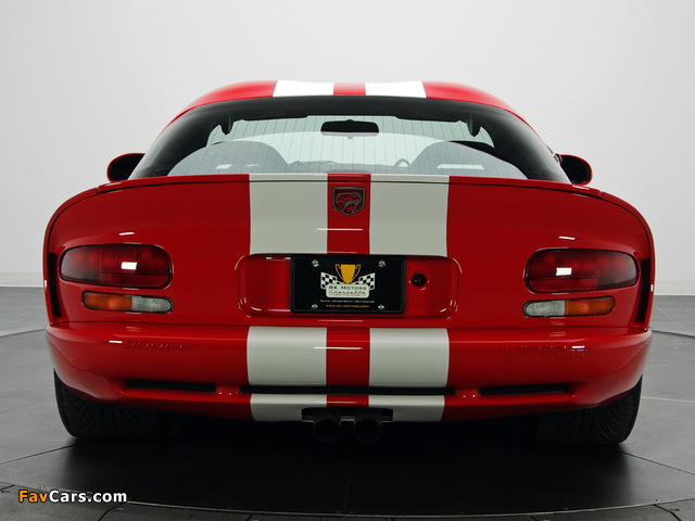 Images of Dodge Viper GTS Final Edition 2002 (640 x 480)