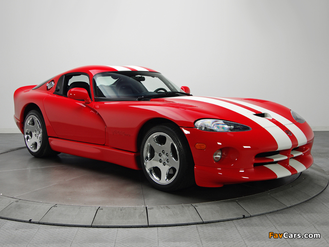 Images of Dodge Viper GTS Final Edition 2002 (640 x 480)