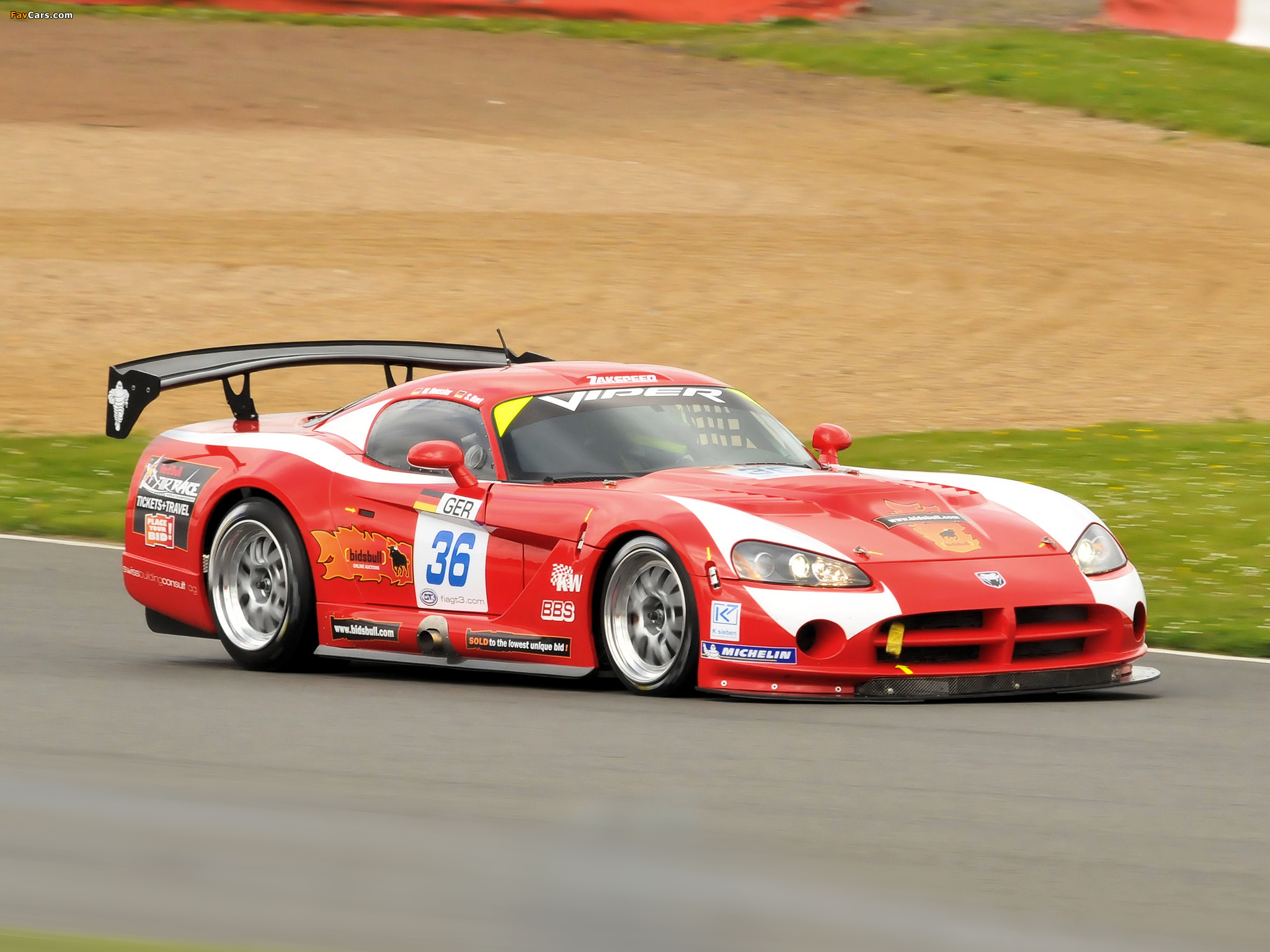 Images of Dodge Viper SRT10 Competition Coupe 2002–07 (2048 x 1536)