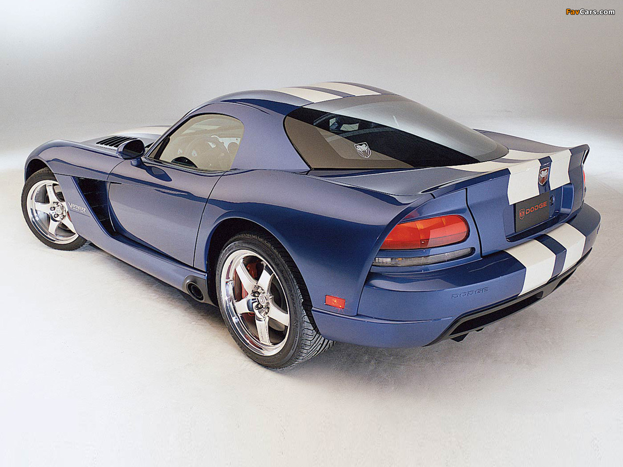 Images of Dodge Viper SRT10 Coupe 2006–07 (1280 x 960)