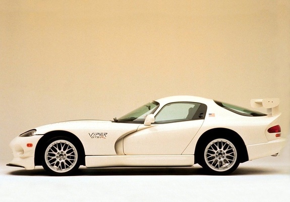 Photos of Dodge Viper GTS-R GT2 Championship Edition 1998