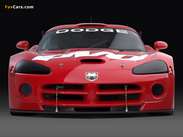 Photos of Dodge Viper SRT10 Competition Coupe 2002–07 (640 x 480)