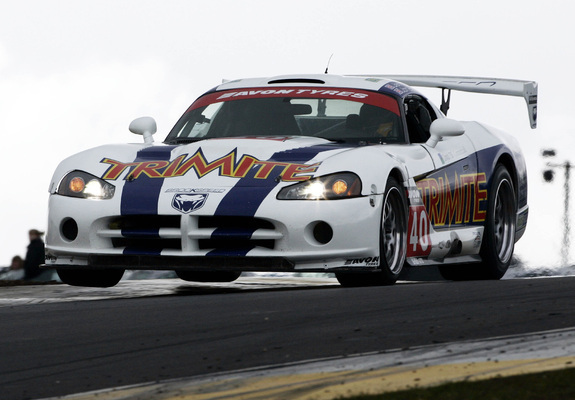 Pictures of Dodge Viper SRT10 Competition Coupe 2002–07