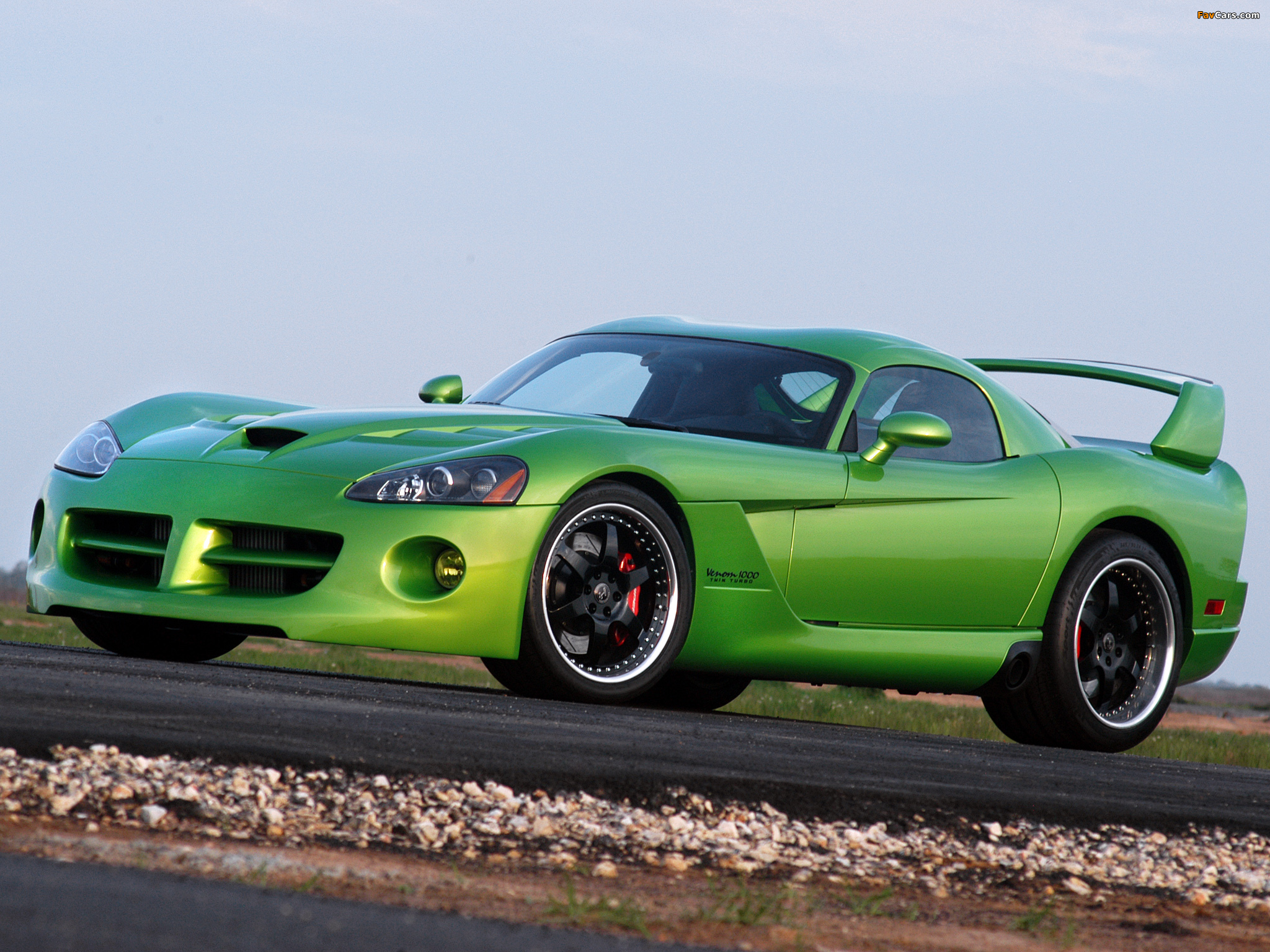 Pictures of Hennessey Venom 1000 Twin Turbo SRT Coupe 2007–08 (2048 x 1536)