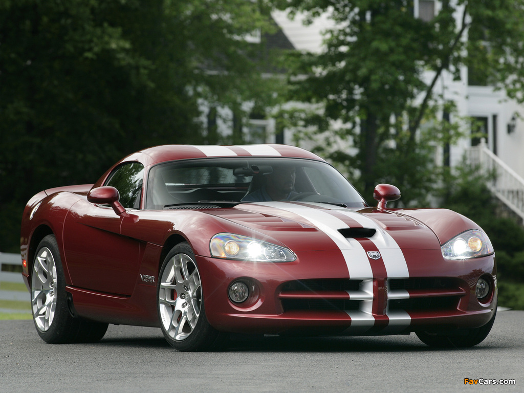 Pictures of Dodge Viper SRT10 Coupe 2008–10 (1024 x 768)
