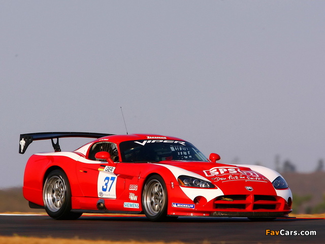 Dodge Viper SRT10 Competition Coupe 2002–07 wallpapers (640 x 480)