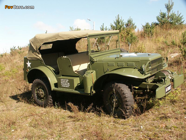 Dodge WC-57 Command Car 1942–44 images (640 x 480)