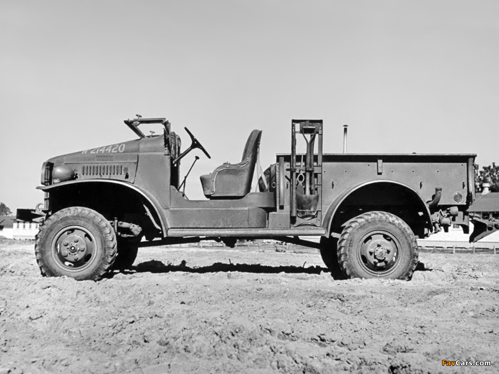 Images of Dodge WC-4 Open Cab Pickup (T207) 1941 (1024 x 768)