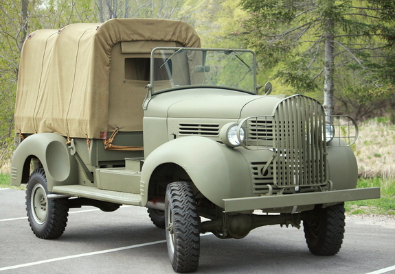 Pictures of Dodge T202 VC-5 Open Cab Weapons Carrier 1940