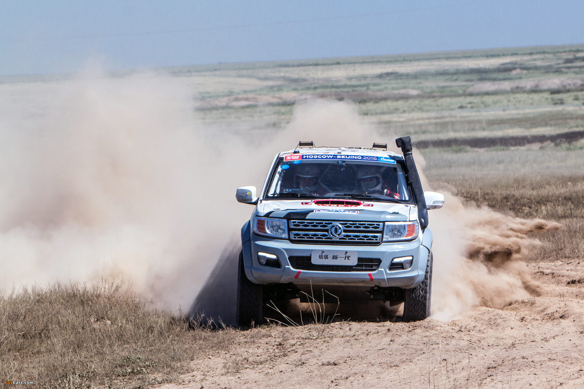 Dongfeng Rich Silk Way Rally 2016 pictures (2048 x 1365)