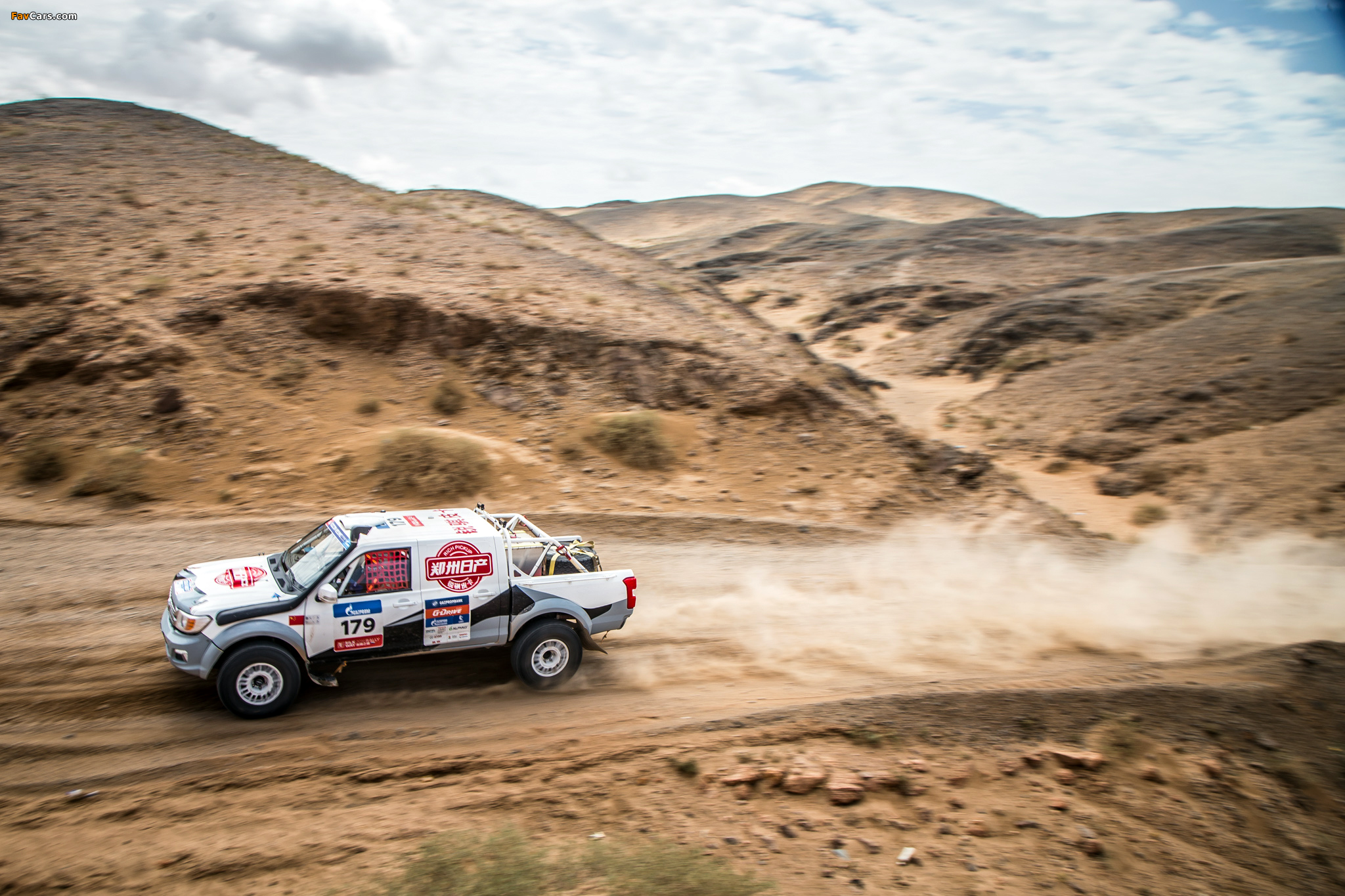 Images of Dongfeng Rich Silk Way Rally 2016 (2048 x 1365)