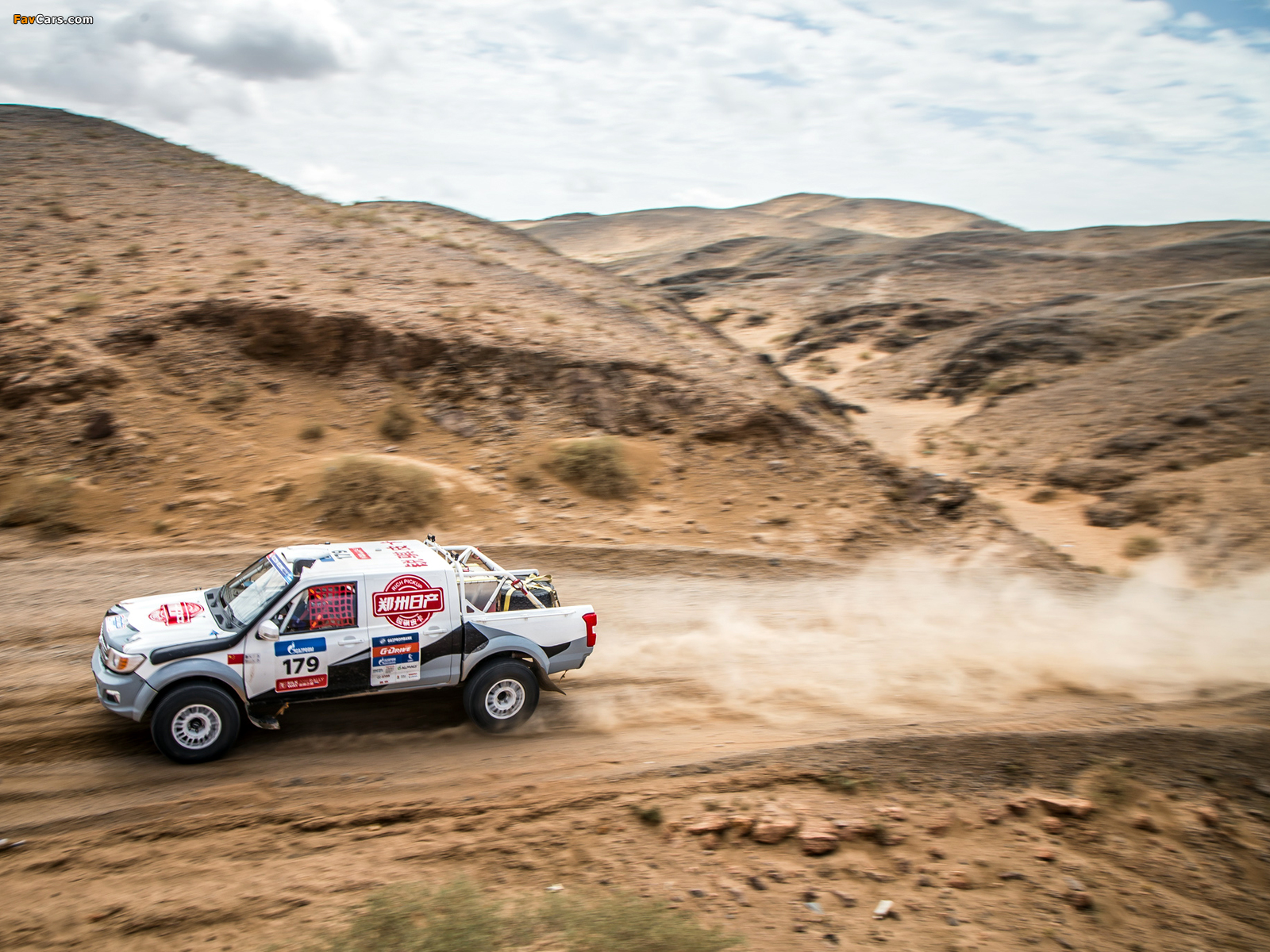 Images of Dongfeng Rich Silk Way Rally 2016 (1600 x 1200)