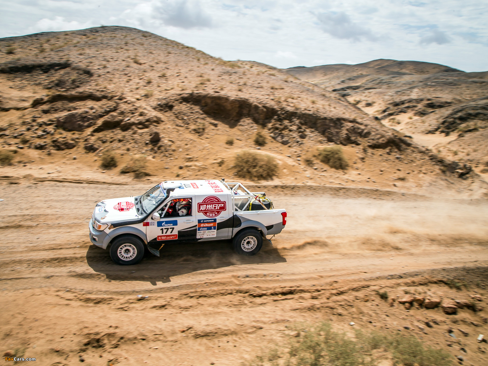 Dongfeng Rich Silk Way Rally 2016 wallpapers (1600 x 1200)