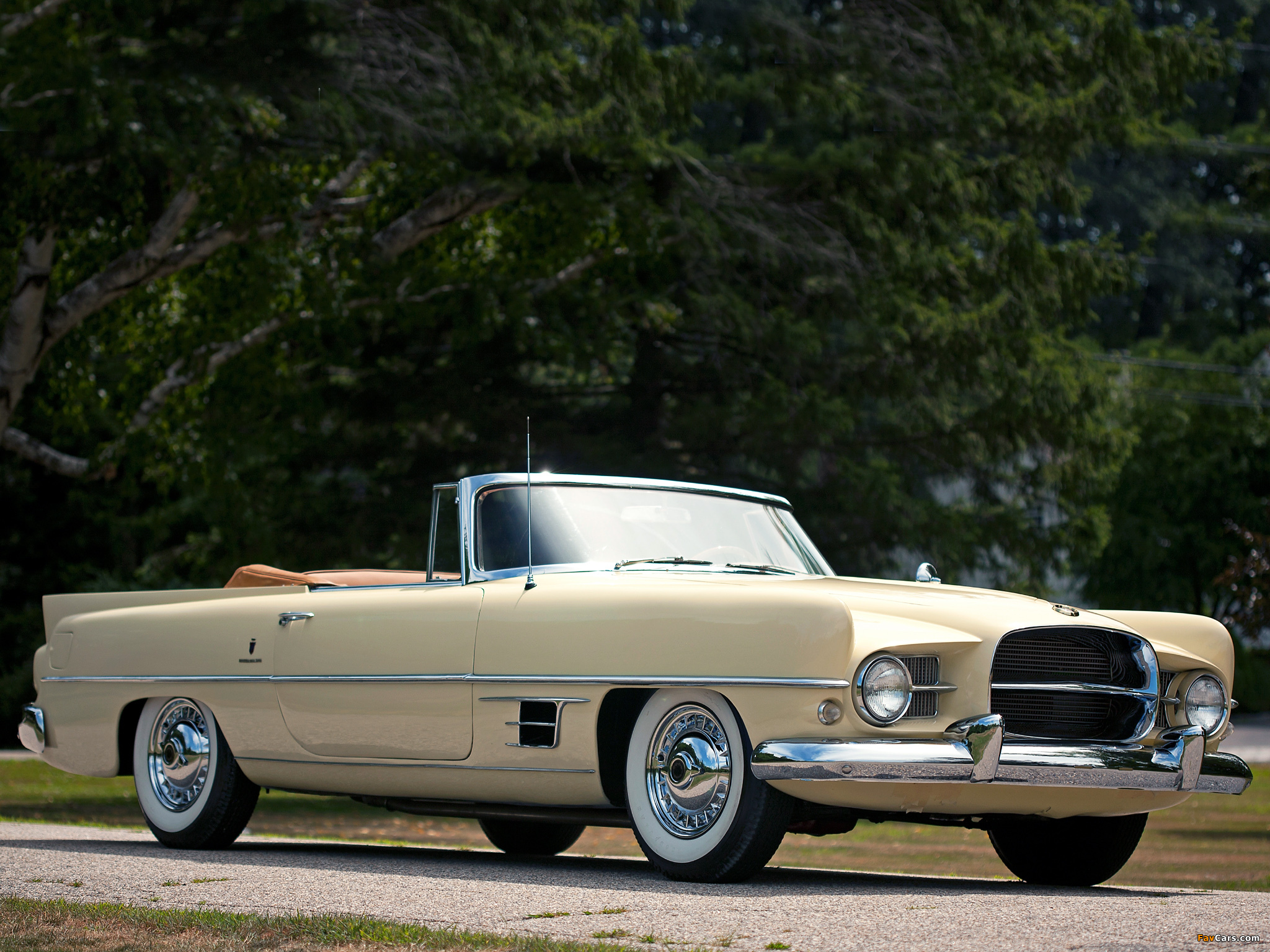 Pictures of Dual-Ghia Convertible 1957 (2048 x 1536)