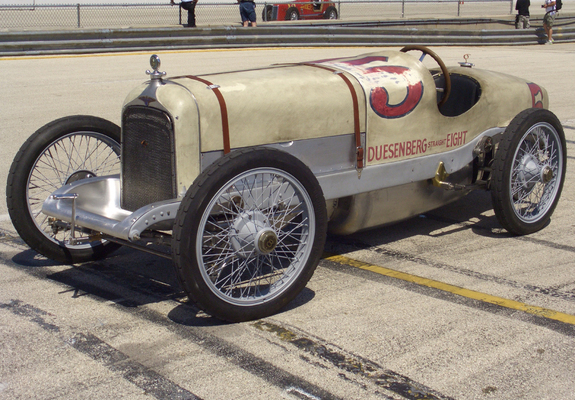 Pictures of Duesenberg Indy 500 Race Car 1921