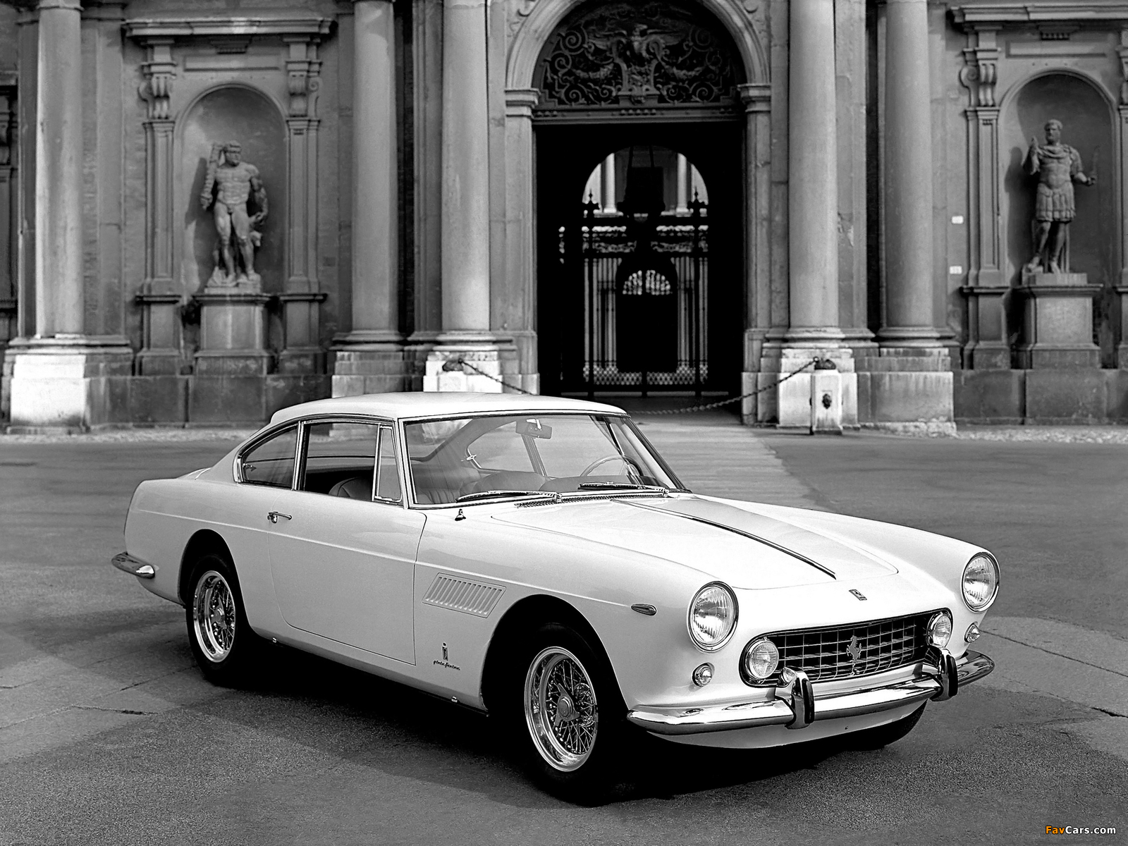 Ferrari 250 GT/E 2+2 1960–62 images (1600 x 1200)