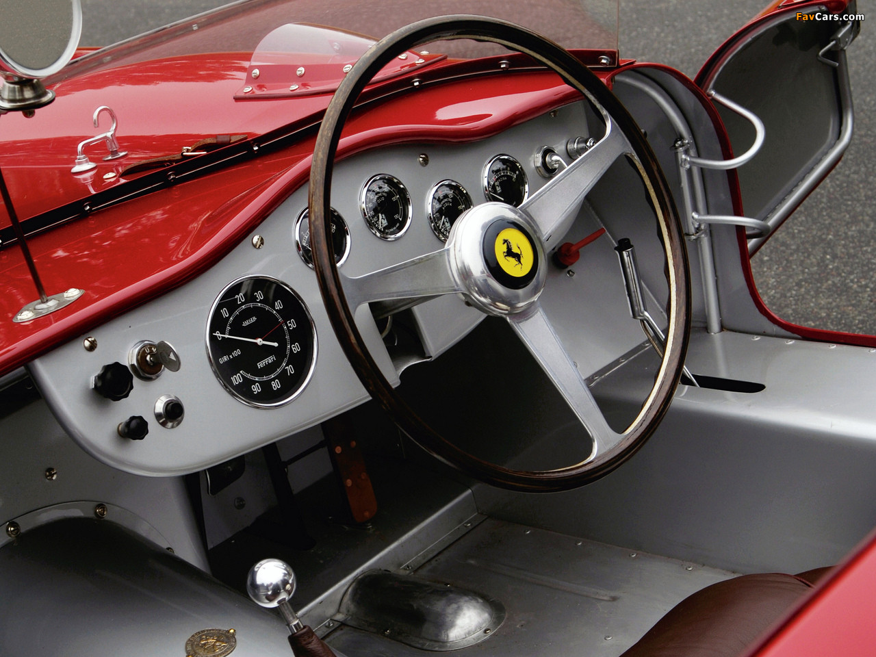 Ferrari 250 TRI61 1961 wallpapers (1280 x 960)