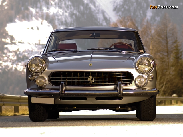Photos of Ferrari 250 GT/E 2+2 (Series III) 1963 (640 x 480)