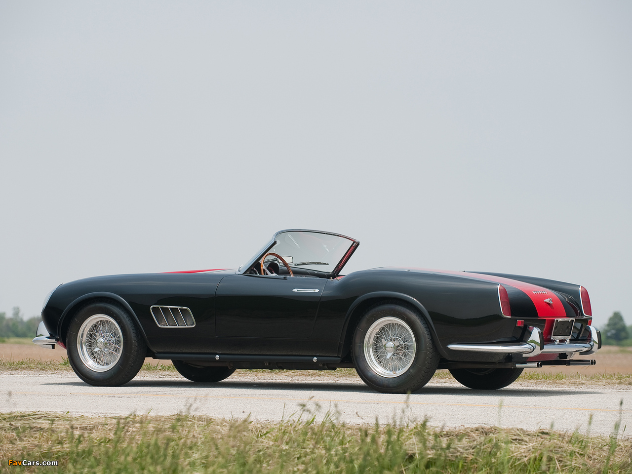 Pictures of Ferrari 250 GT LWB California Spyder (covered headlights) 1957–60 (1280 x 960)