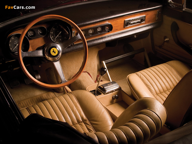 Ferrari 275 GTS Spider 1964–66 photos (640 x 480)