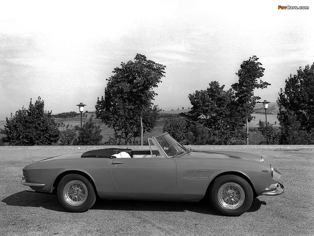Ferrari 275 GTS Spider 1964–66 pictures (1024 x 768)