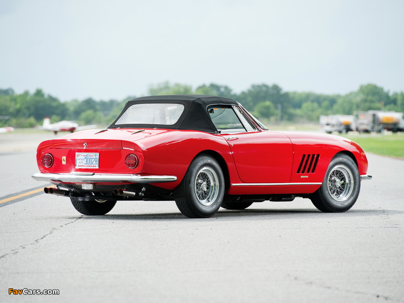 Ferrari 275 GTB/4 NART Spider 1967–68 wallpapers (800 x 600)