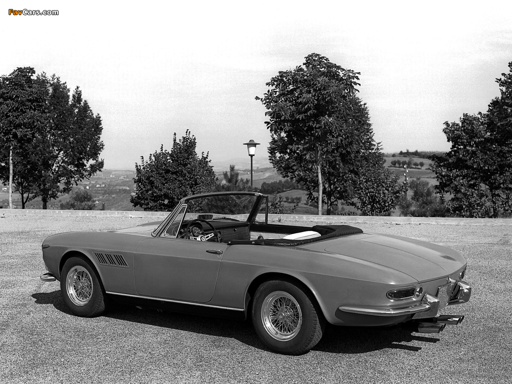 Photos of Ferrari 275 GTS Spider 1964–66 (1024 x 768)