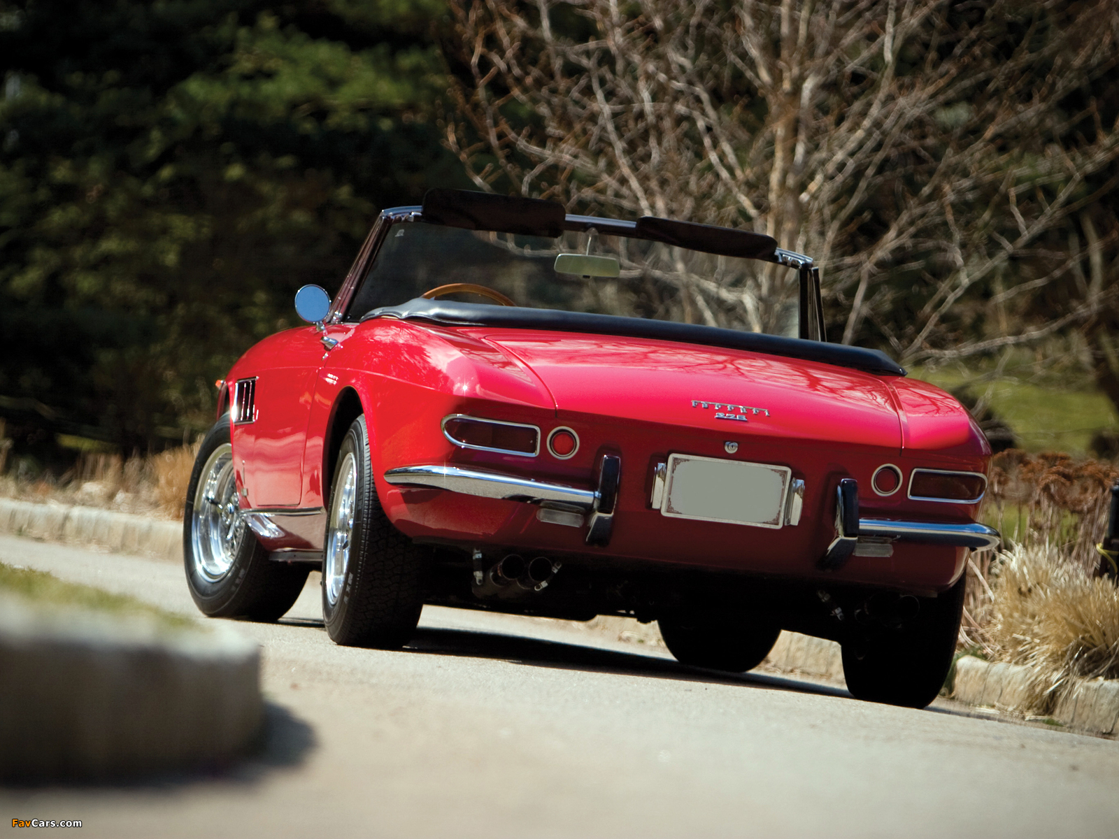 Photos of Ferrari 275 GTS Spider 1964–66 (1600 x 1200)