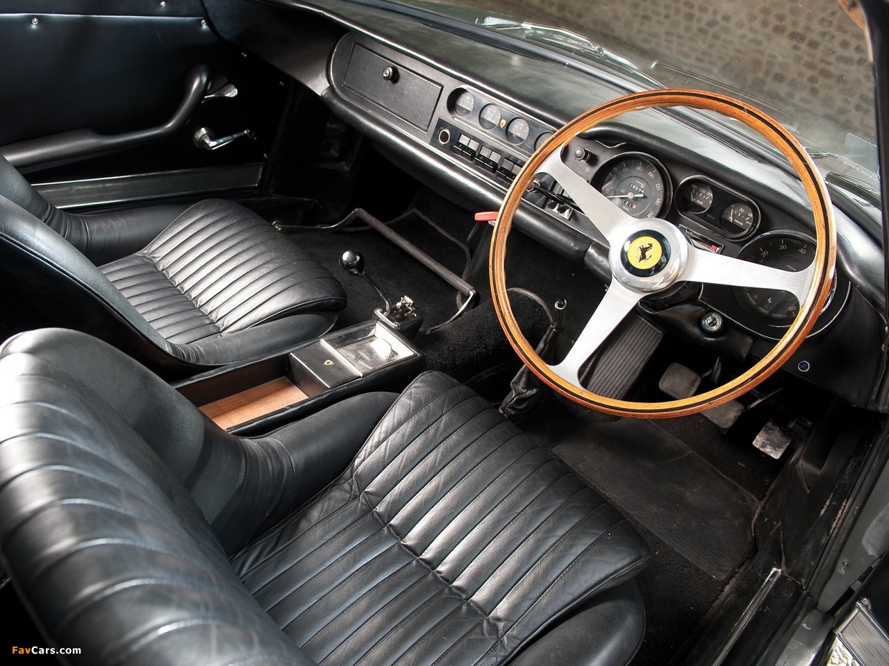 Photos of Ferrari 275 GTB/6C Scaglietti Longnose 1965–66 (1280 x 960)
