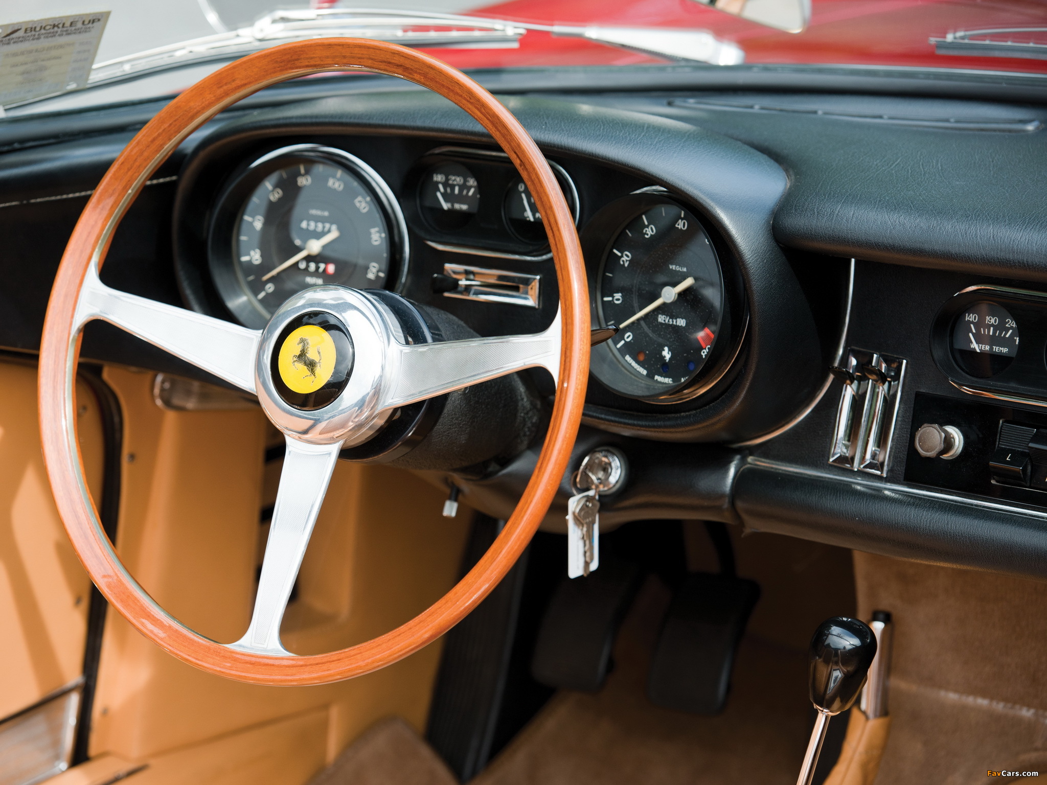 Photos of Ferrari 275 GTB/4 NART Spider 1967–68 (2048 x 1536)