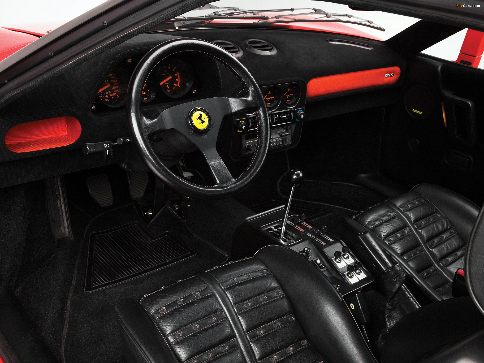 Photos of Ferrari 288 GTO 1984–86 (2048 x 1536)