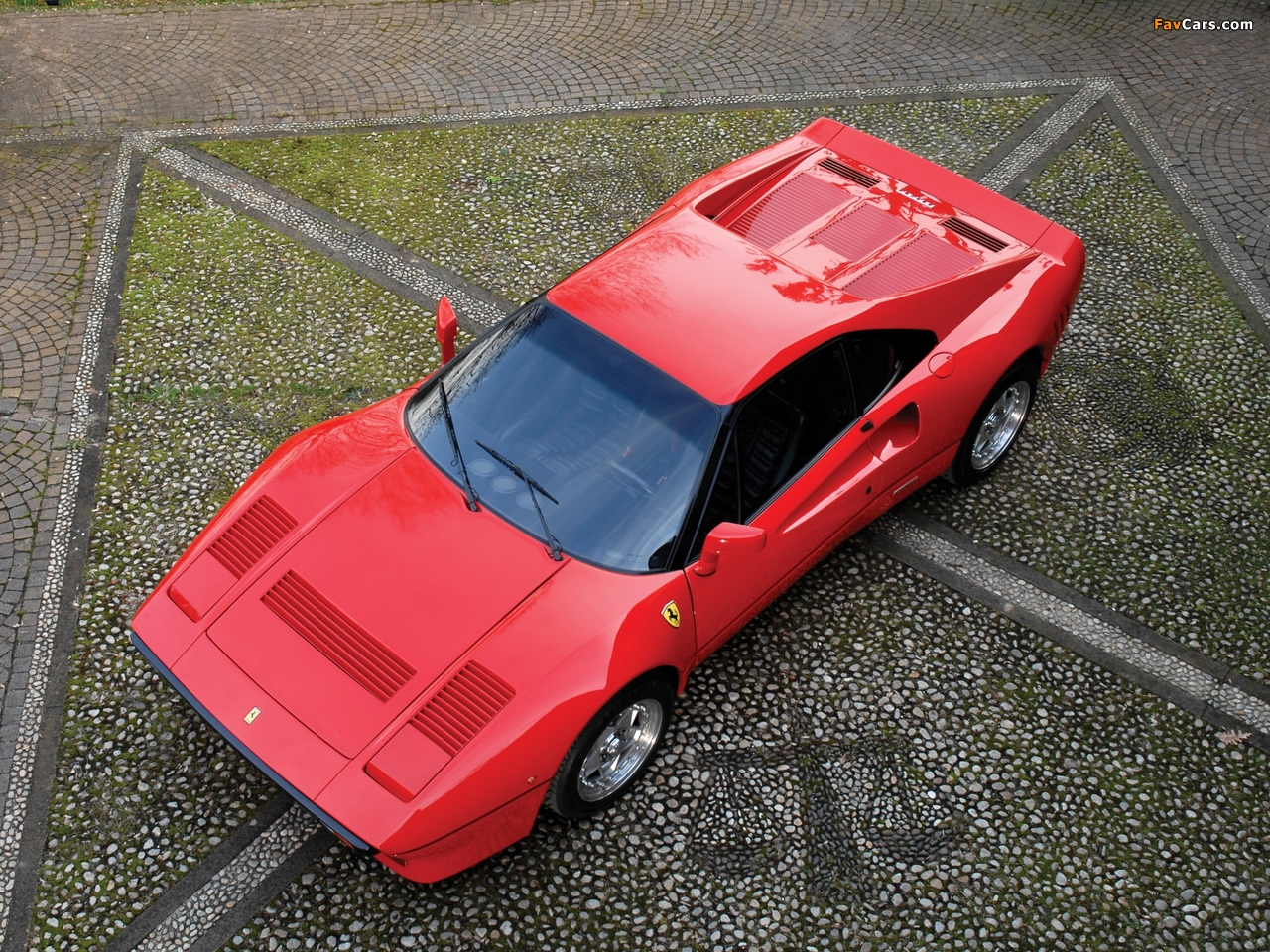 Photos of Ferrari 288 GTO 1984–86 (1280 x 960)