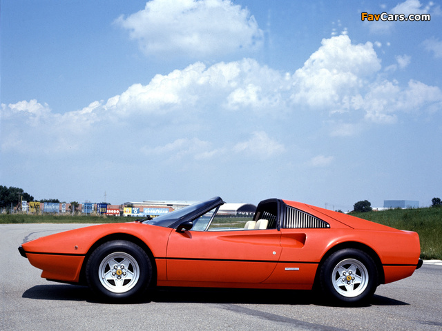Photos of Ferrari 308 GTSi 1980–83 (640 x 480)