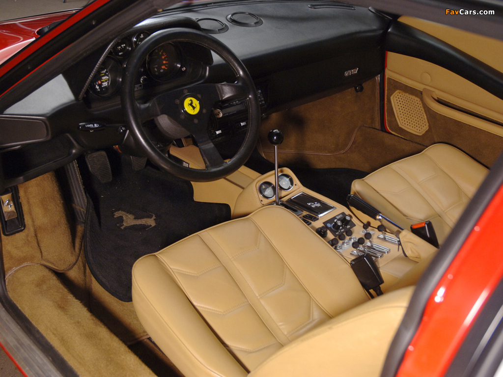 Photos of Ferrari 308 GTS Quattrovalvole 1982–85 (1024 x 768)