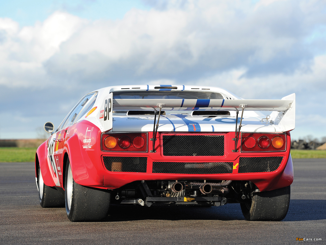 Pictures of Ferrari Dino 308 GT/4 LM NART (#08020) 1974 (1280 x 960)