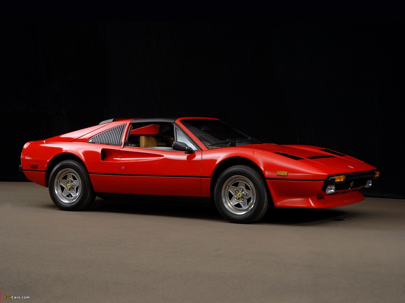 Pictures of Ferrari 308 GTS Quattrovalvole 1982–85 (1600 x 1200)