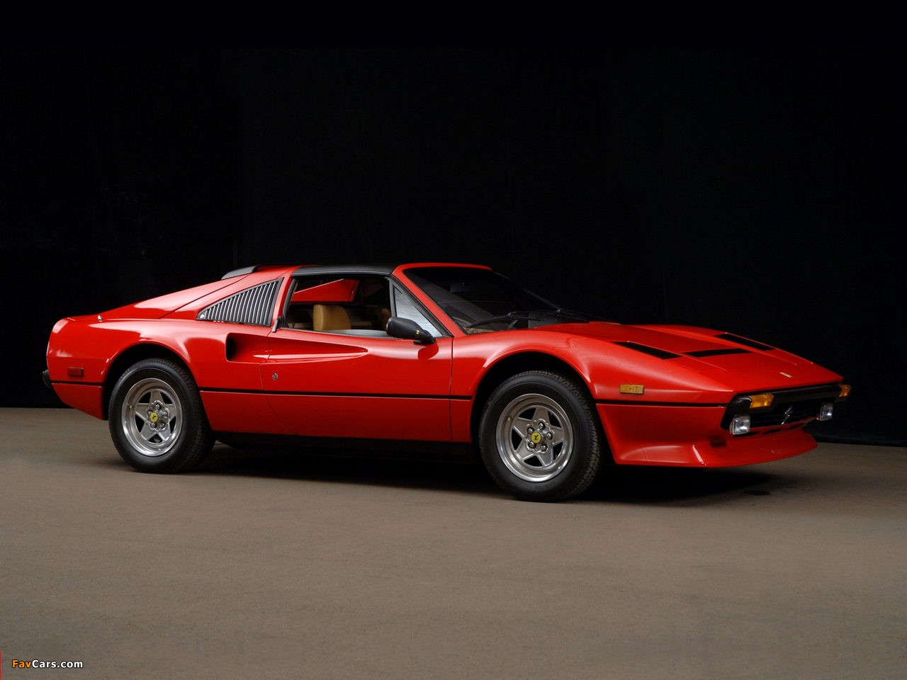 Pictures of Ferrari 308 GTS Quattrovalvole 1982–85 (1280 x 960)