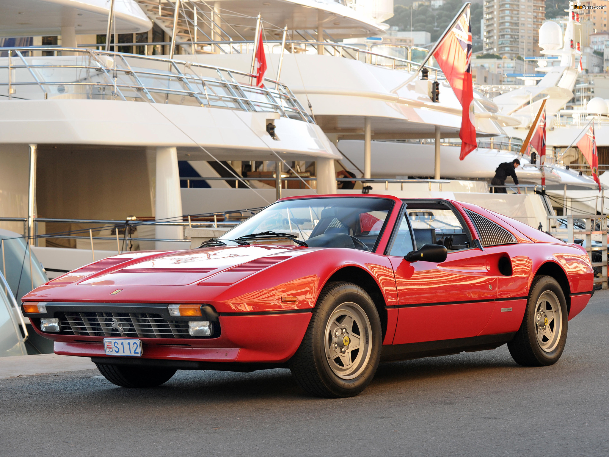 Ferrari 308 GTS Quattrovalvole 1982–85 wallpapers (2048 x 1536)