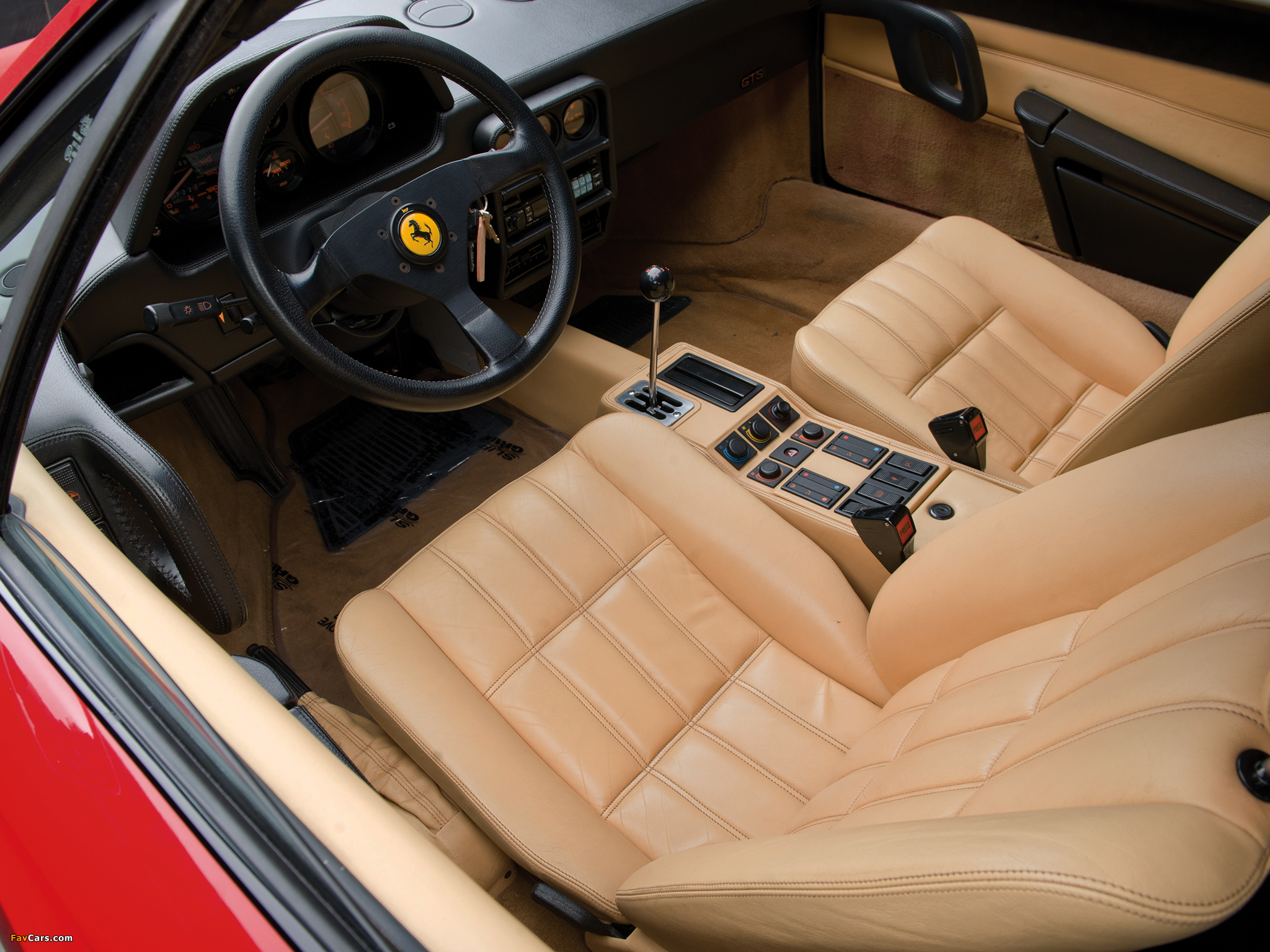 Photos of Ferrari 328 GTS 1985–89 (2048 x 1536)