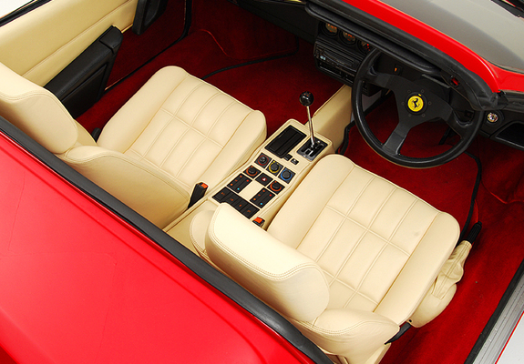 Ferrari 328 GTS UK-spec 1985–89 wallpapers
