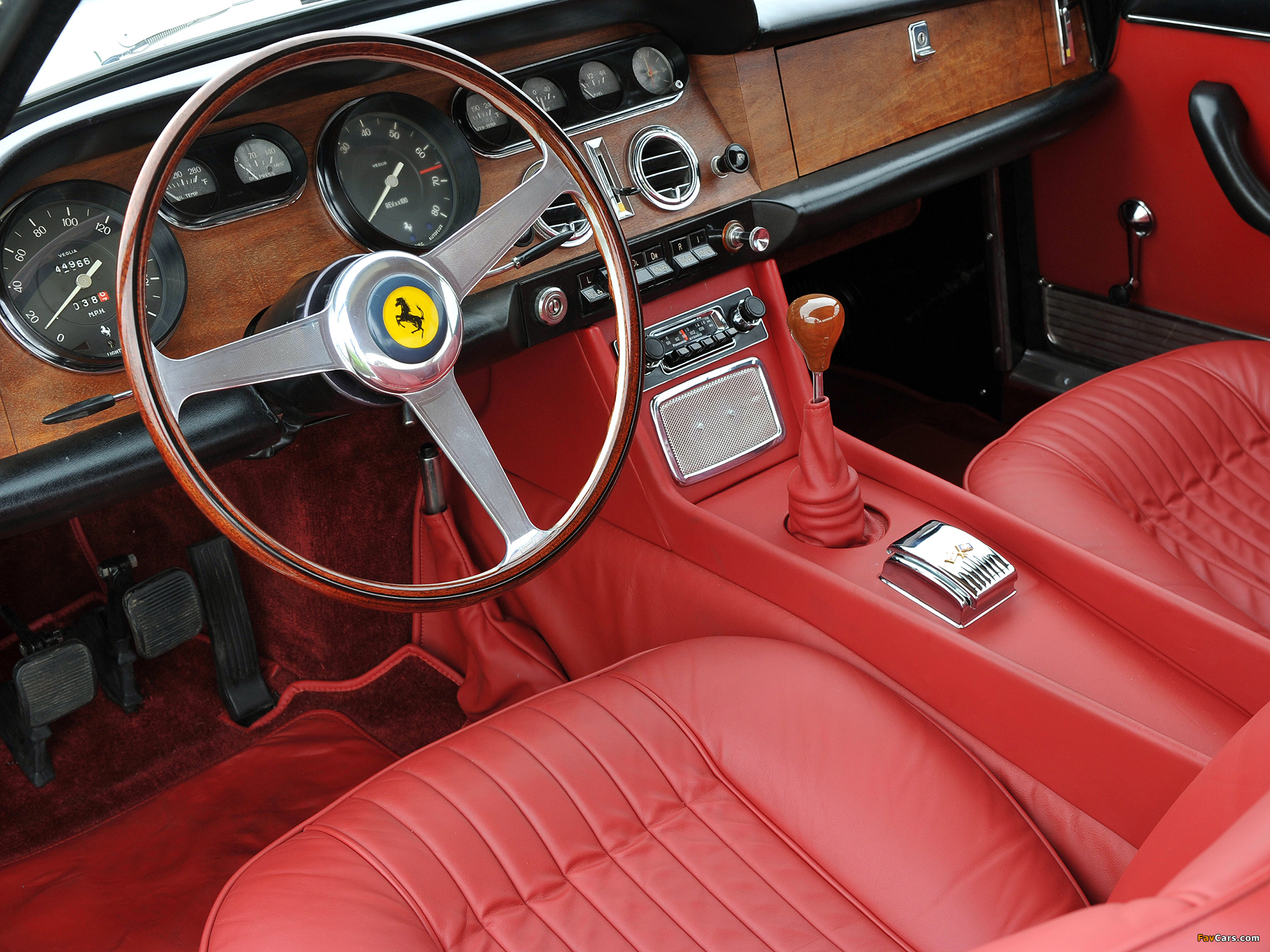 Ferrari 330 GT 2+2 (Series I) 1963–65 images (2048 x 1536)