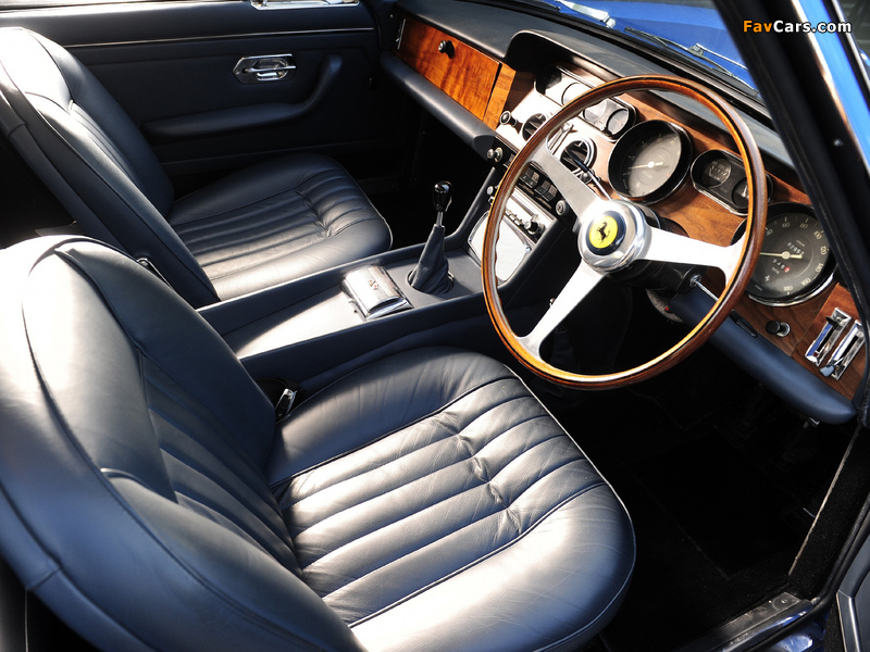 Ferrari 330 GT 2+2 (Series I) 1963–65 wallpapers (800 x 600)